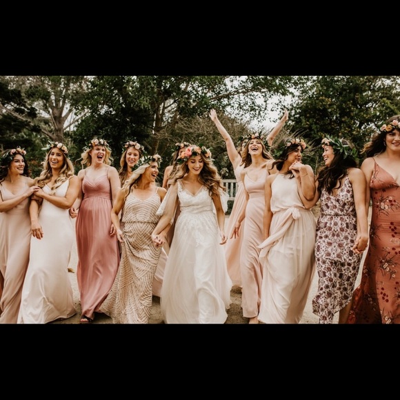 Custom boho-style BHLDN wedding dress - Picture 6 of 6